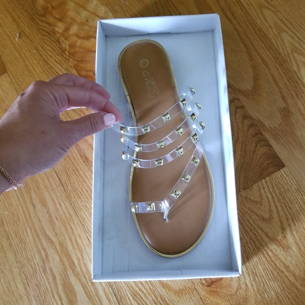Gel studded sandals! - Picture 2 of 5
